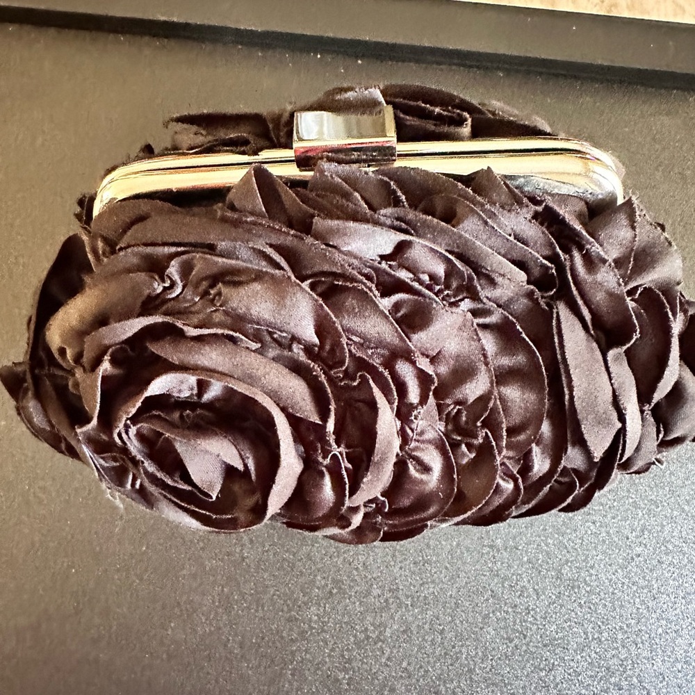 Vintage White House Black Market black ruffle rose handbag. - Picture 3 of 3